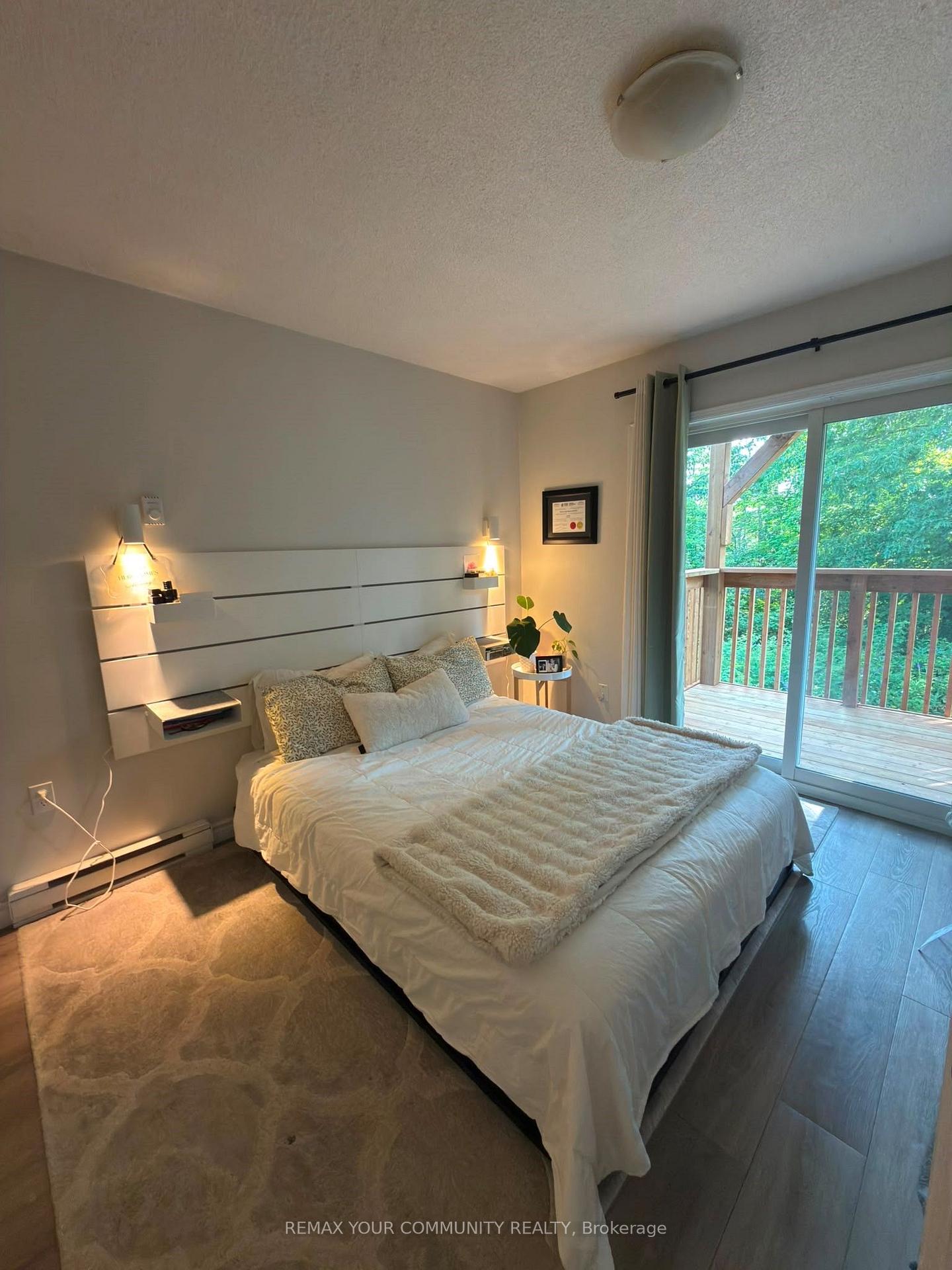 Photo 5 of Unit 4, 47 Loggers Run, Barrie, Ardagh — HOMEH