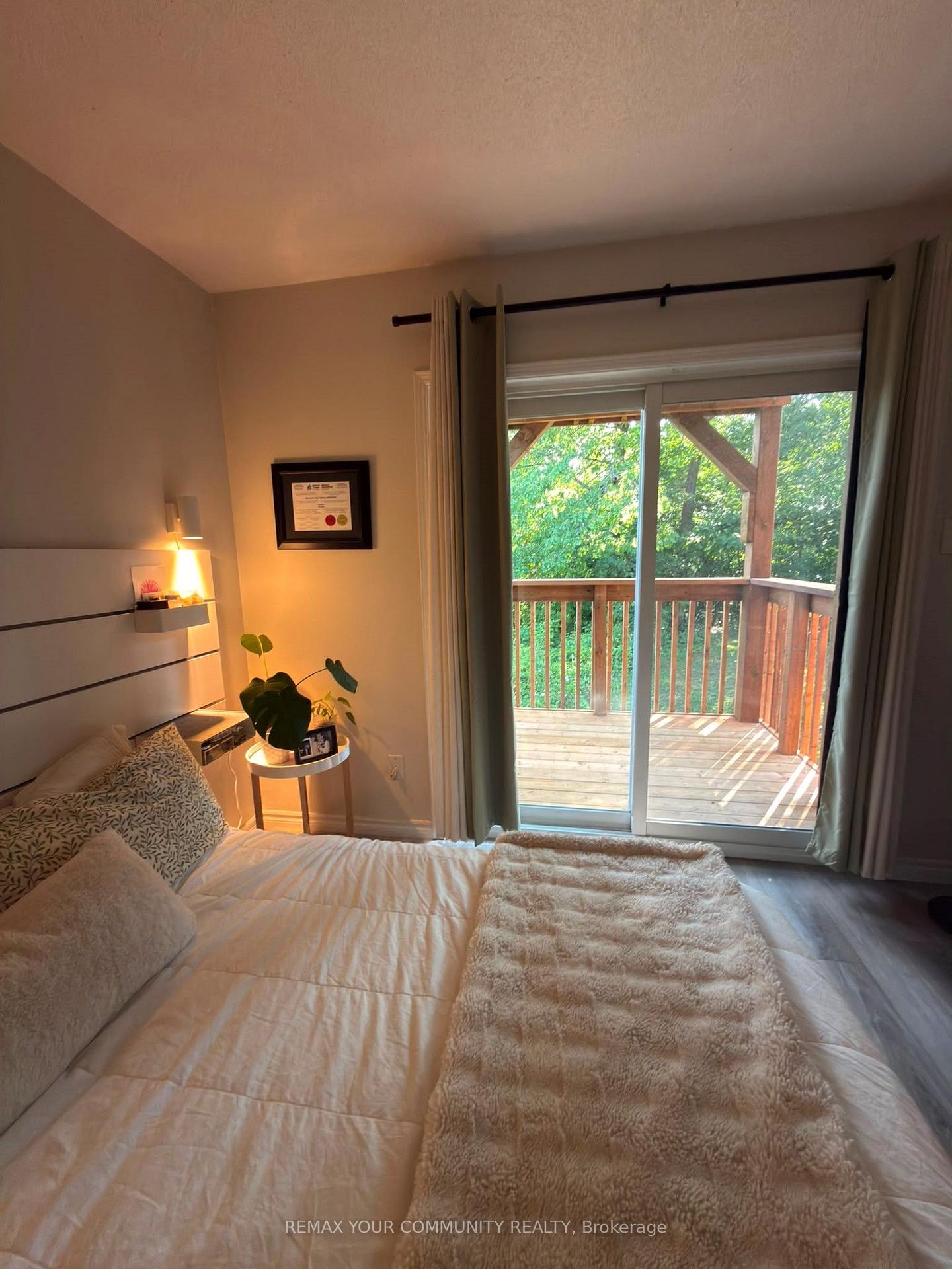 Photo 6 of Unit 4, 47 Loggers Run, Barrie, Ardagh — HOMEH