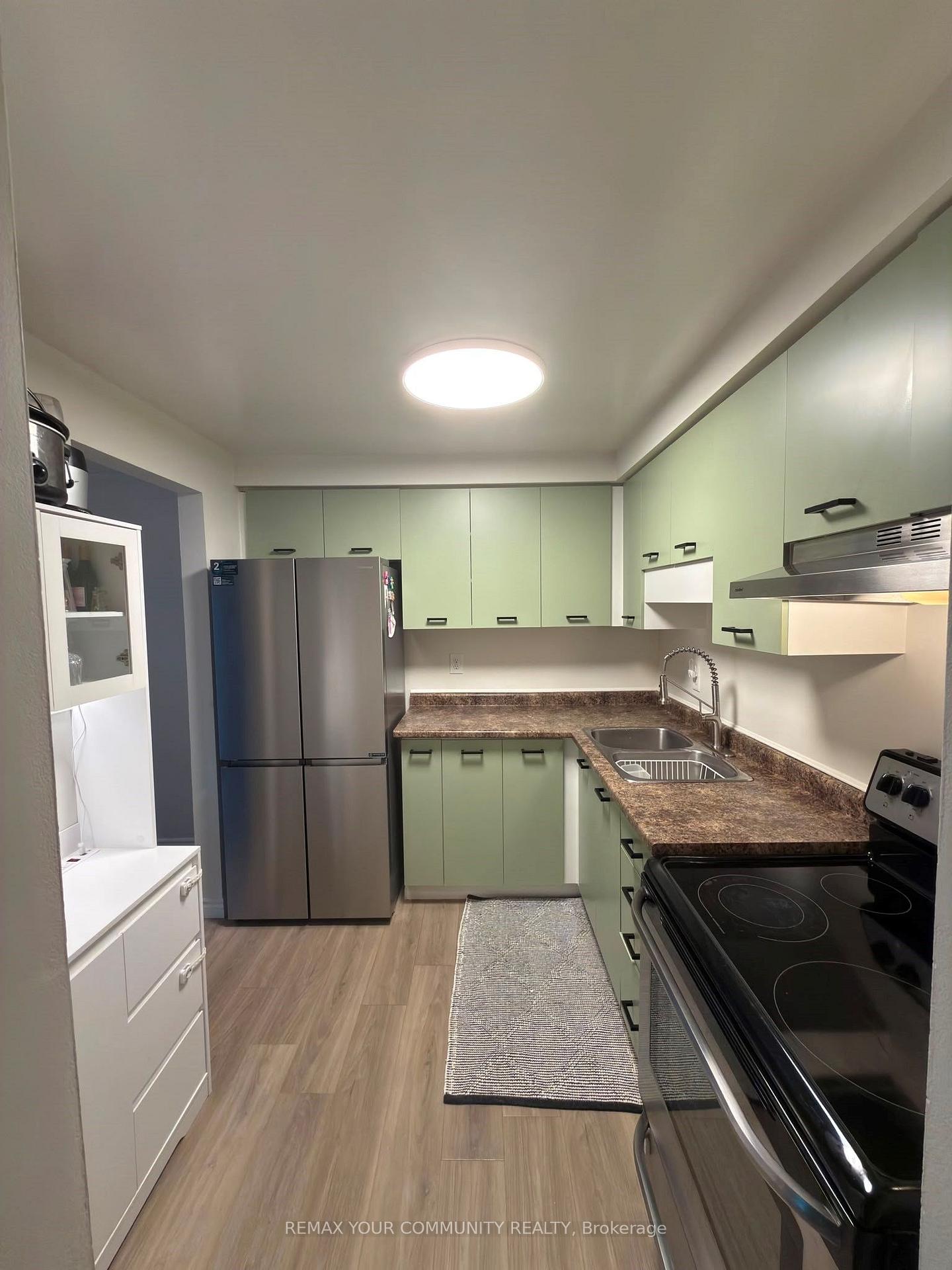 Photo 12 of Unit 4, 47 Loggers Run, Barrie, Ardagh — HOMEH