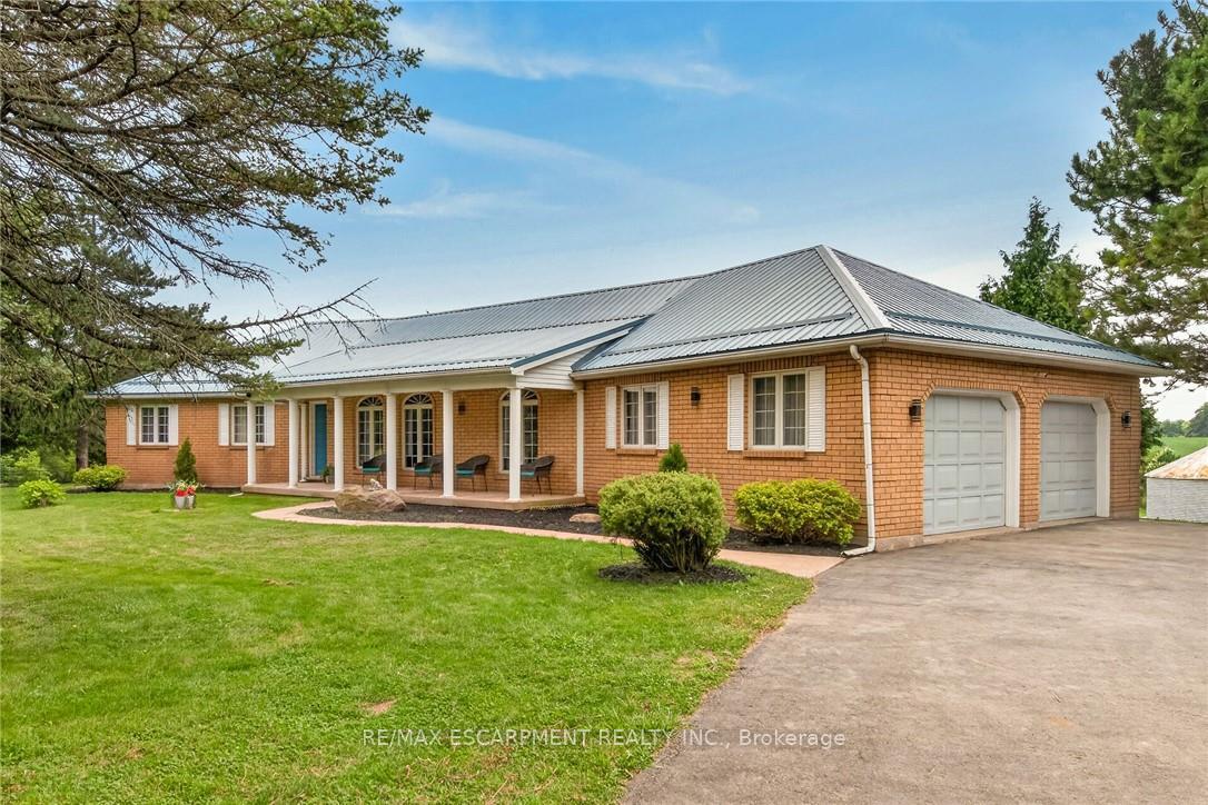 Photo 4 of 7011 Dickenson Road E, Hamilton, Mount Hope — HOMEH