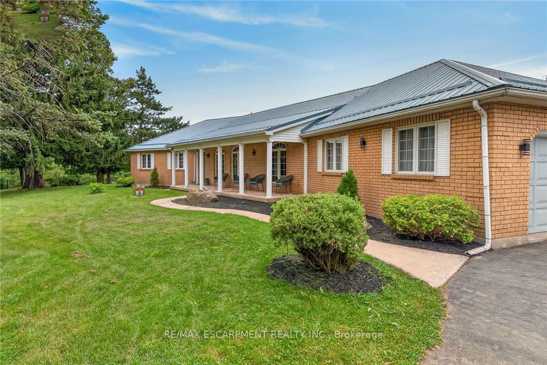 Photo 7 of 7011 Dickenson Road E, Hamilton, Mount Hope — HOMEH