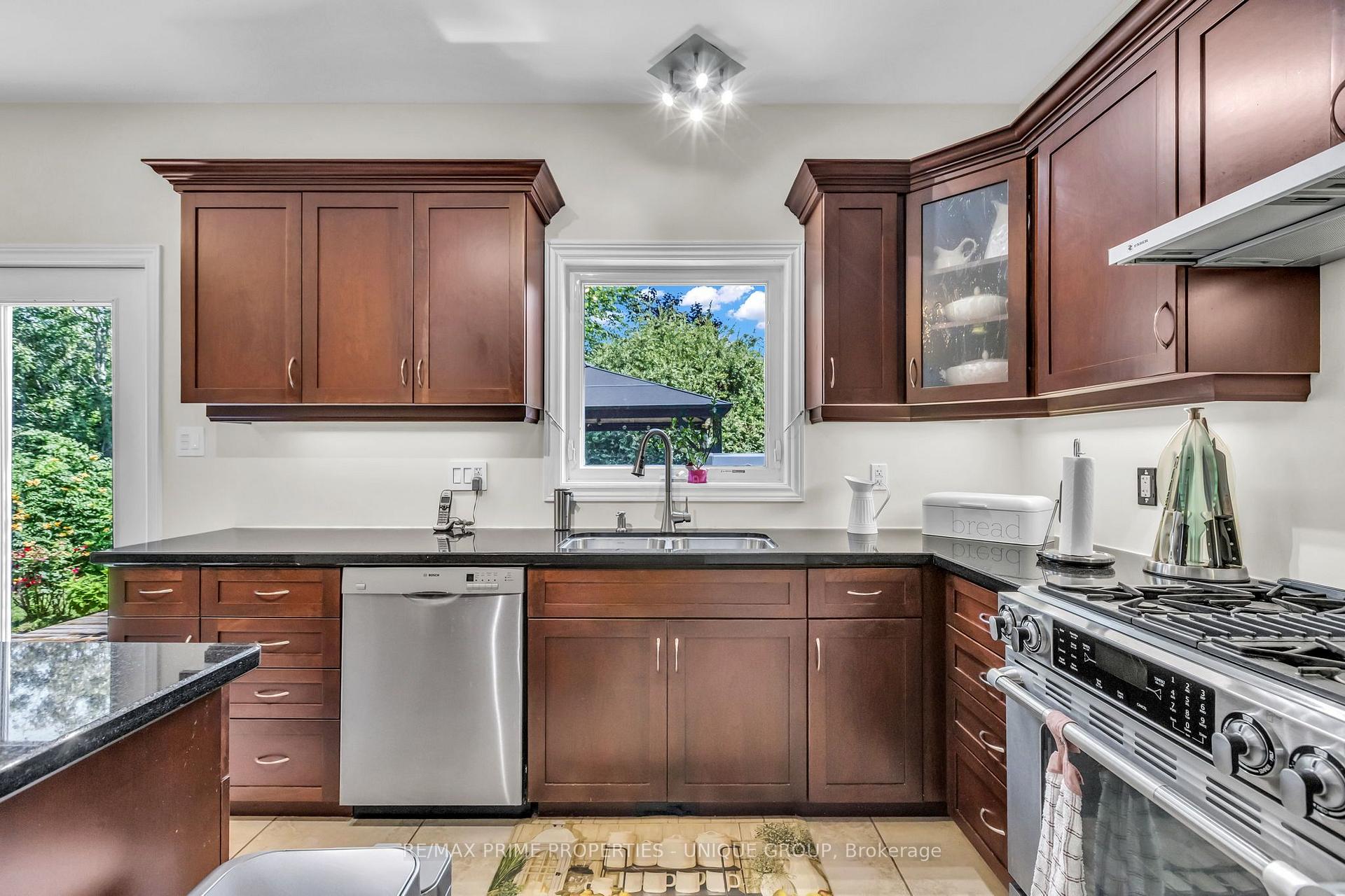 Photo 6 of 132 Gamble Lane, Guelph/Eramosa, Rockwood — HOMEH