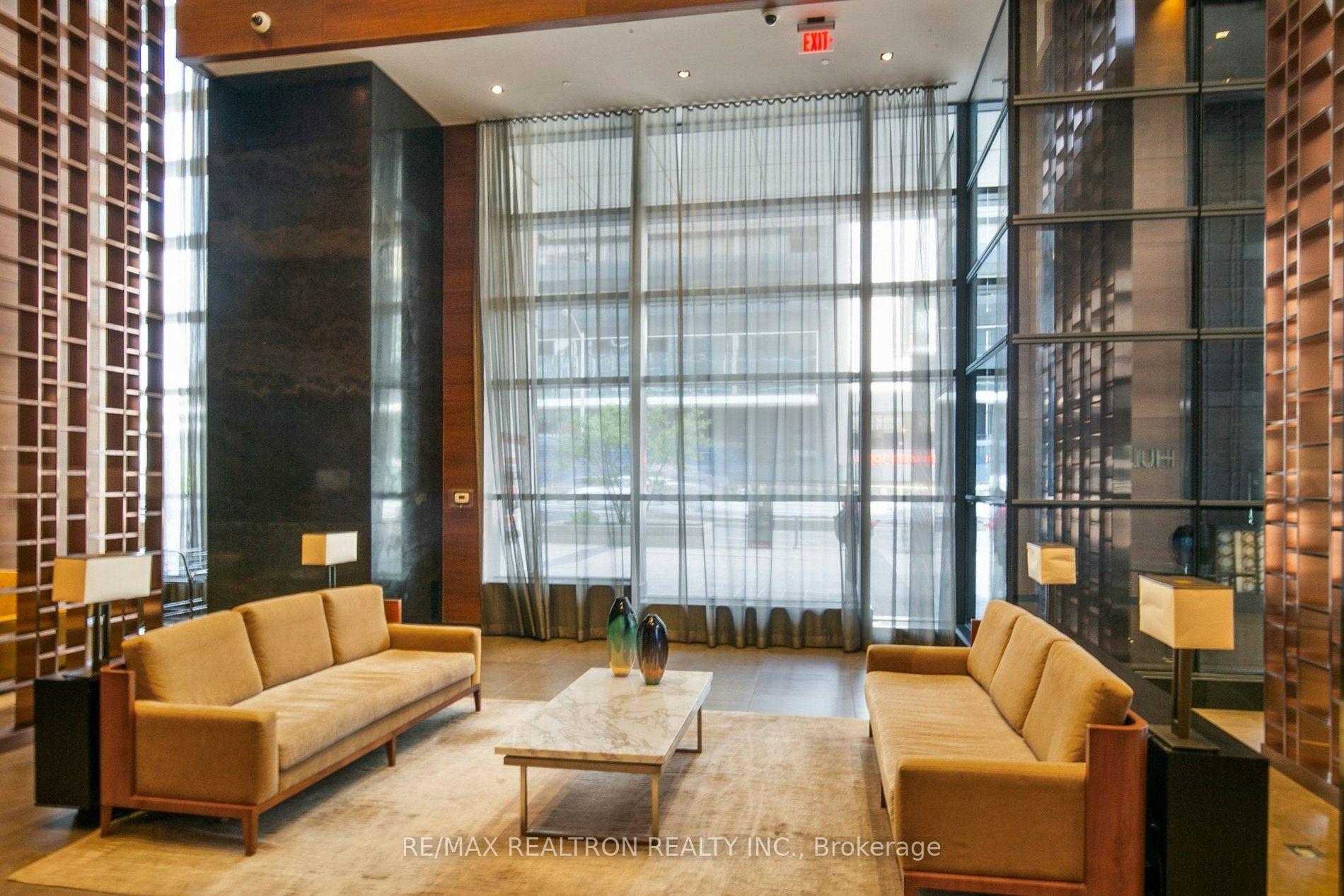 Photo 4 of Unit 1825, 5 Sheppard Avenue E, North York, Willowdale East — HOMEH
