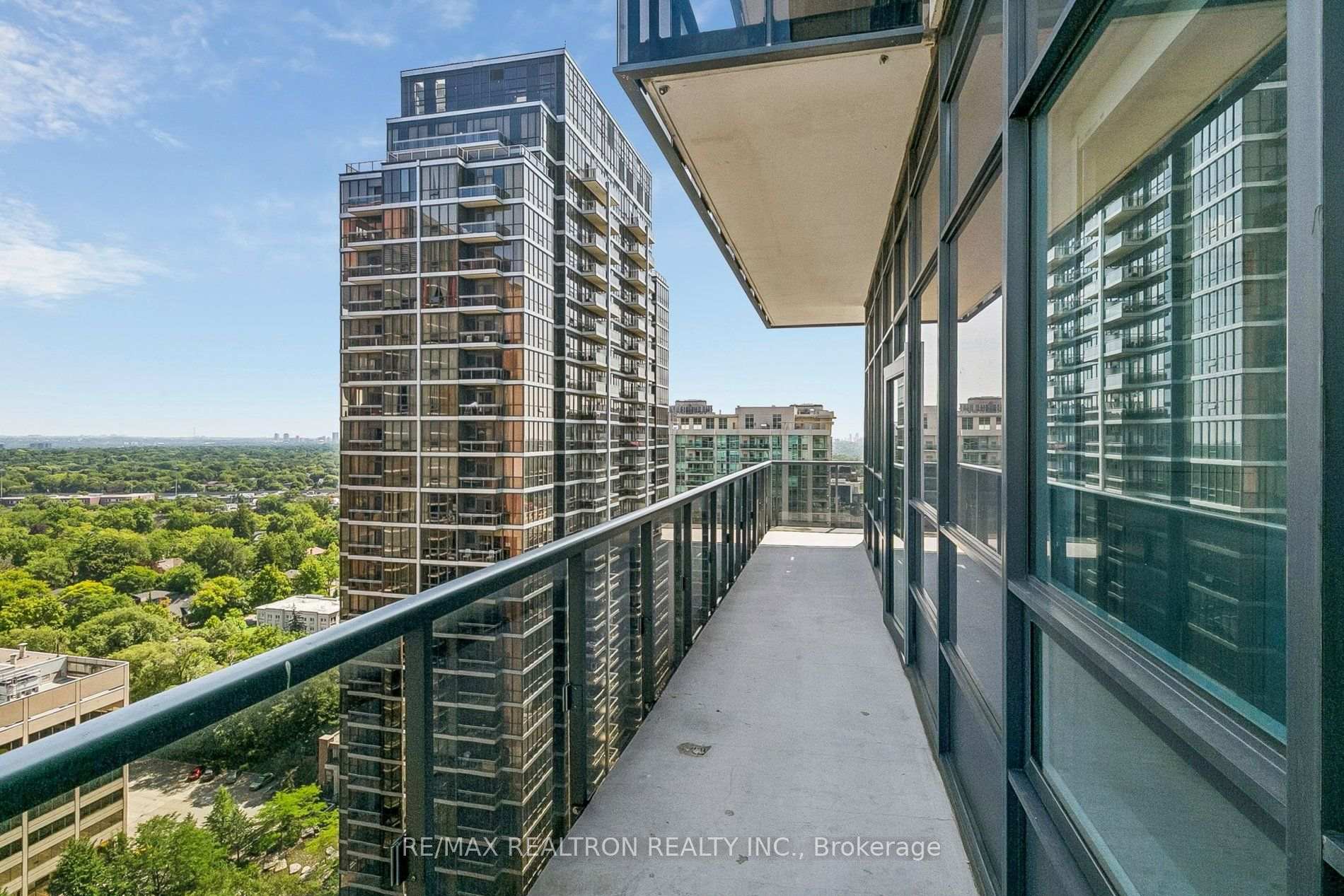 Photo 31 of Unit 1825, 5 Sheppard Avenue E, North York, Willowdale East — HOMEH