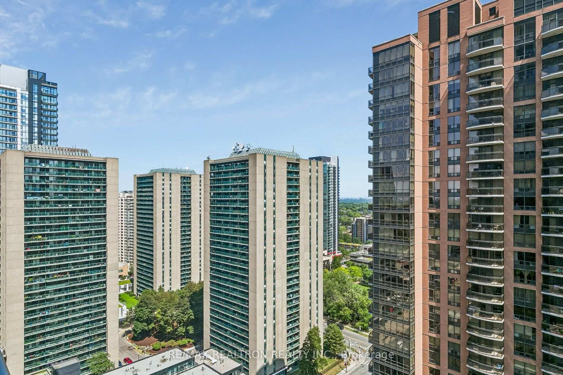 Photo 34 of Unit 1825, 5 Sheppard Avenue E, North York, Willowdale East — HOMEH