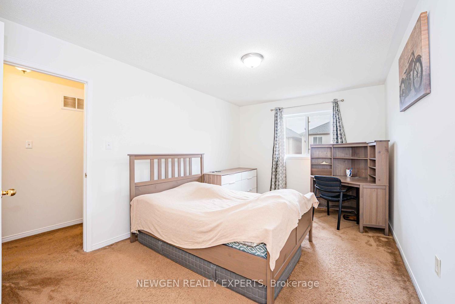 Photo 17 of 6039 Coxswain Crescent, Mississauga, East Credit — HOMEH