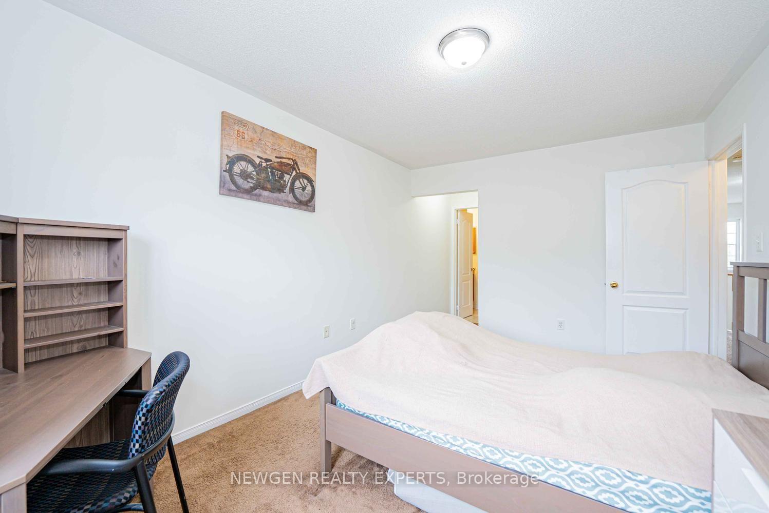 Photo 18 of 6039 Coxswain Crescent, Mississauga, East Credit — HOMEH