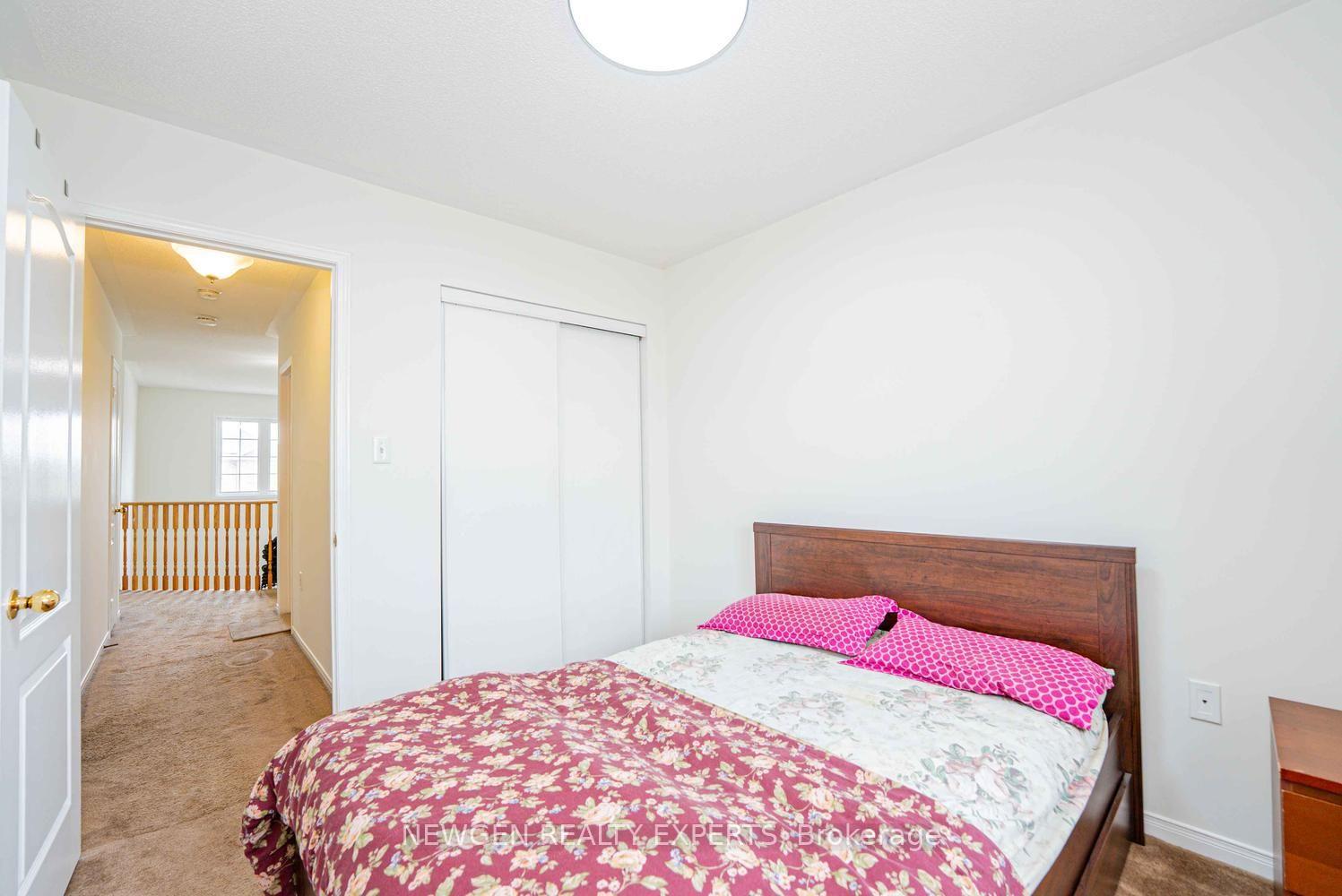 Photo 23 of 6039 Coxswain Crescent, Mississauga, East Credit — HOMEH