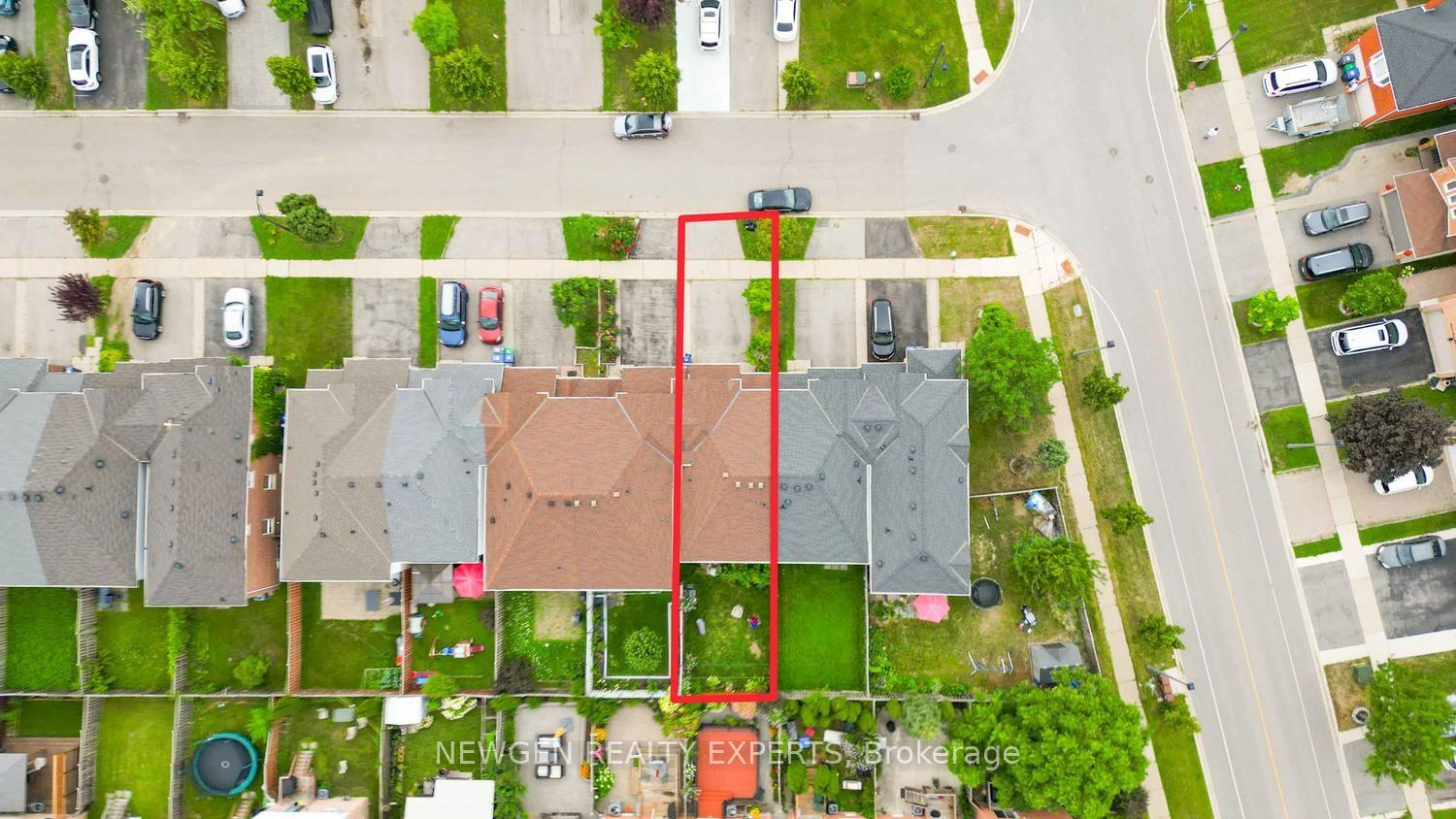 Photo 38 of 6039 Coxswain Crescent, Mississauga, East Credit — HOMEH