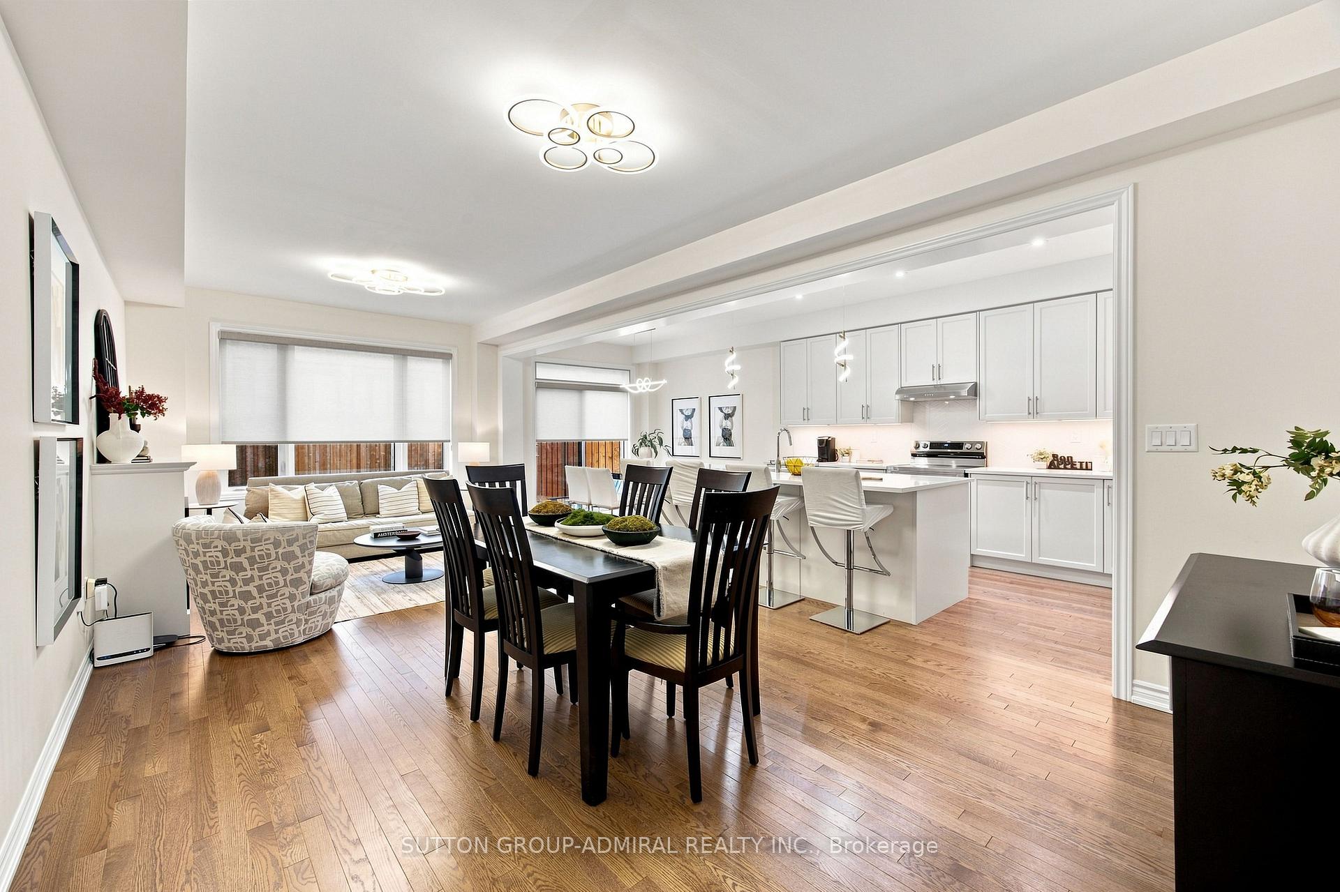 Photo 7 of 46 Fish Drive, Aurora, Bayview Northeast — HOMEH