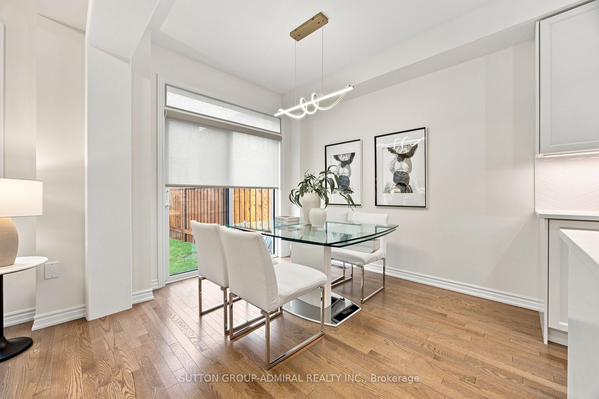 Photo 14 of 46 Fish Drive, Aurora, Bayview Northeast — HOMEH