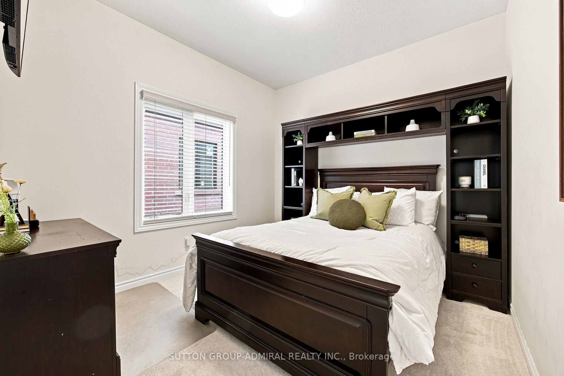 Photo 27 of 46 Fish Drive, Aurora, Bayview Northeast — HOMEH