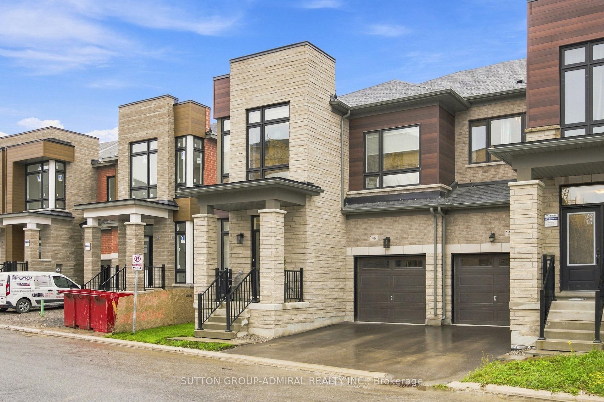 Photo 38 of 46 Fish Drive, Aurora, Bayview Northeast — HOMEH