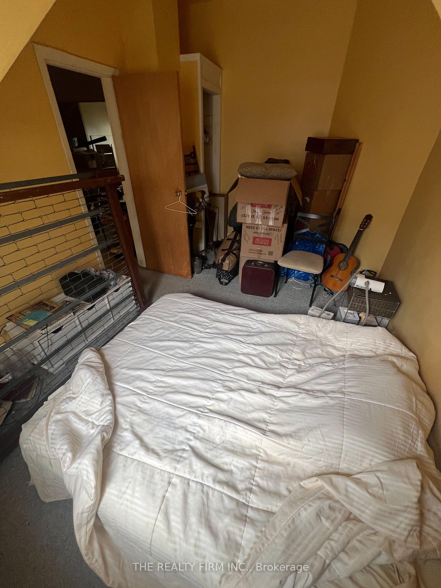Photo 6 of Unit 4, 490 Central Avenue, London, East F — HOMEH