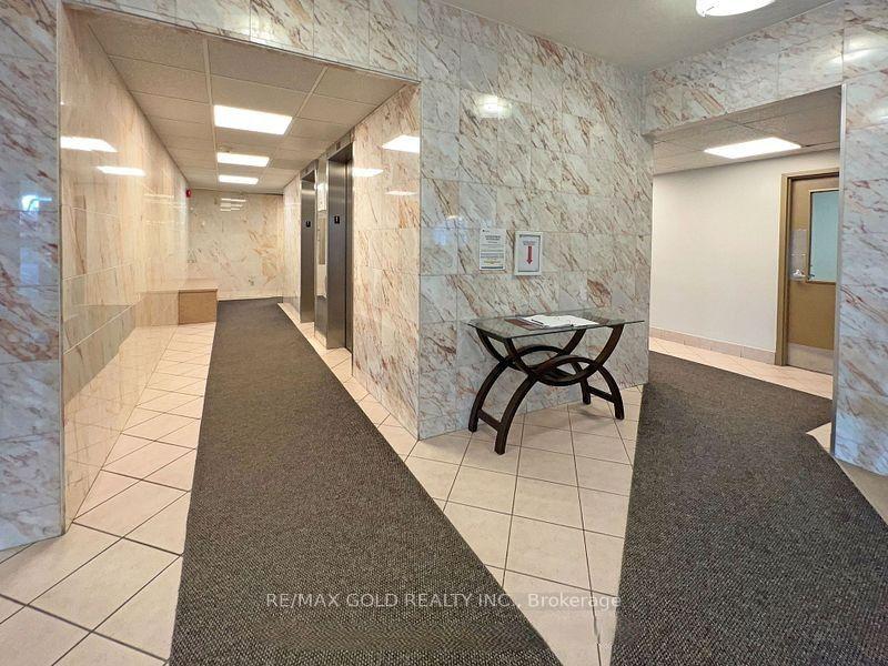 Photo 4 of Unit 1204, 2323 Confederation Parkway, Mississauga, Cooksville — HOMEH