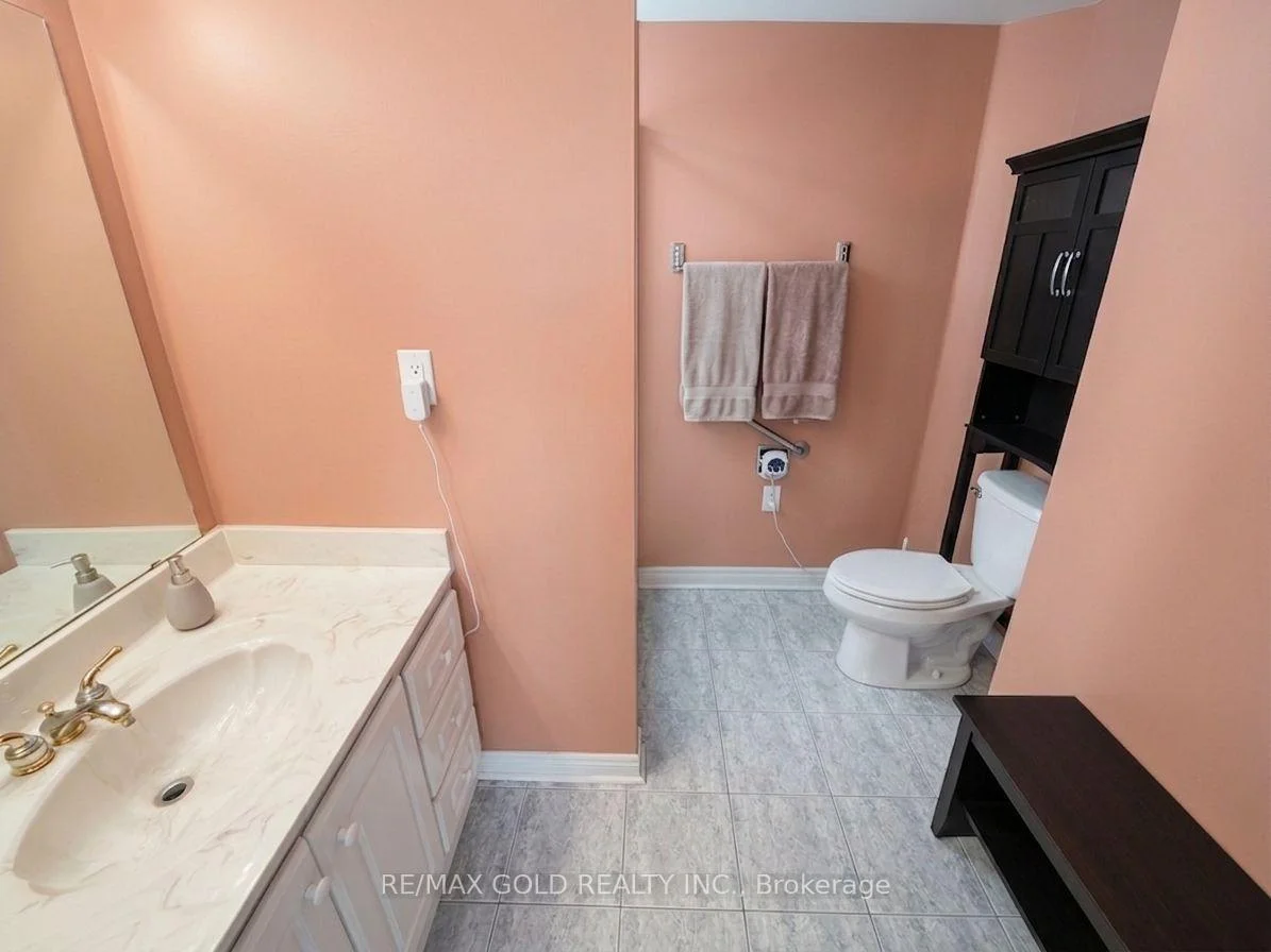 Photo 21 of Unit 1204, 2323 Confederation Parkway, Mississauga, Cooksville — HOMEH