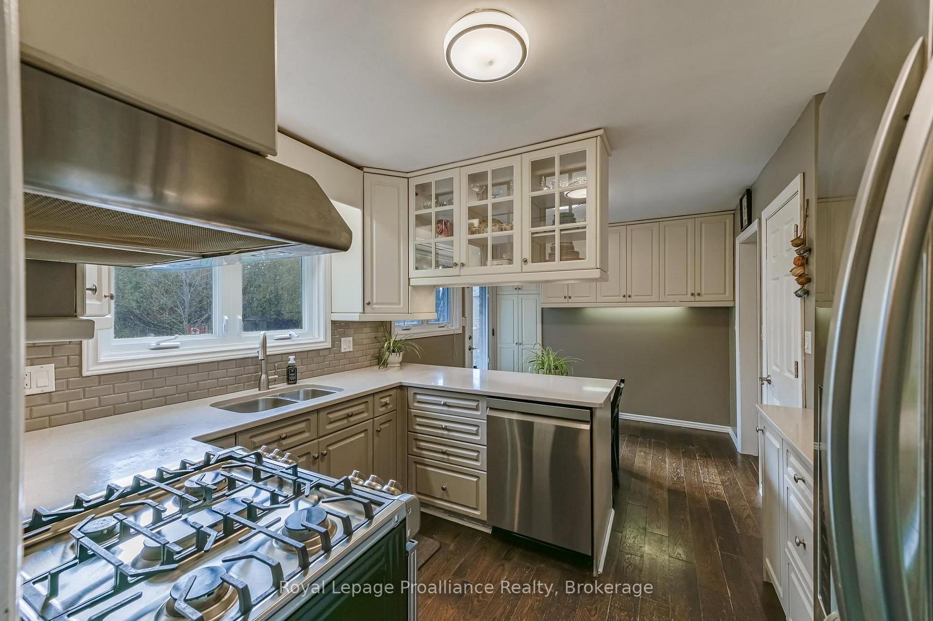 Photo 7 of 1 Brook Road N, Cobourg — HOMEH