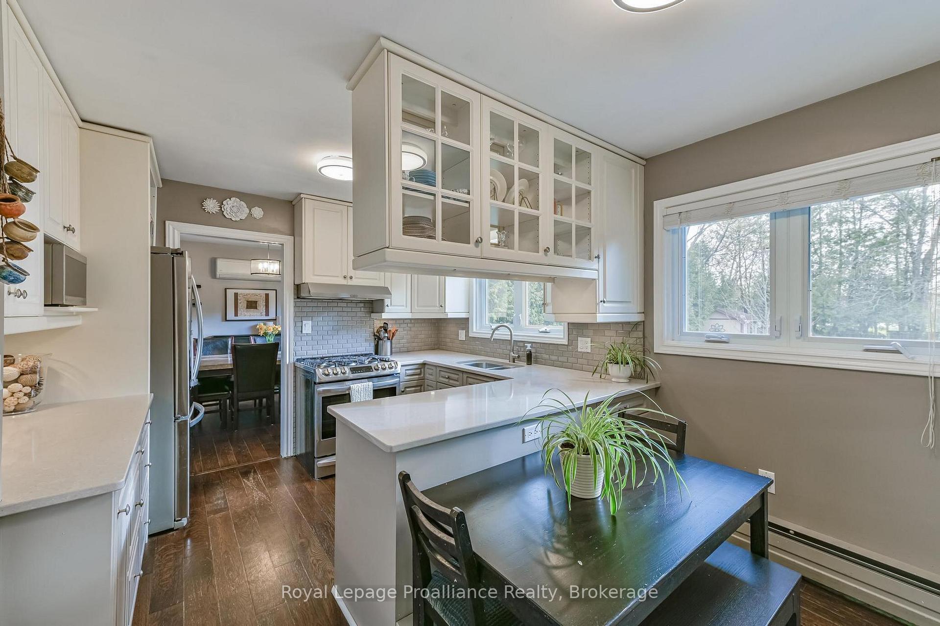Photo 9 of 1 Brook Road N, Cobourg — HOMEH