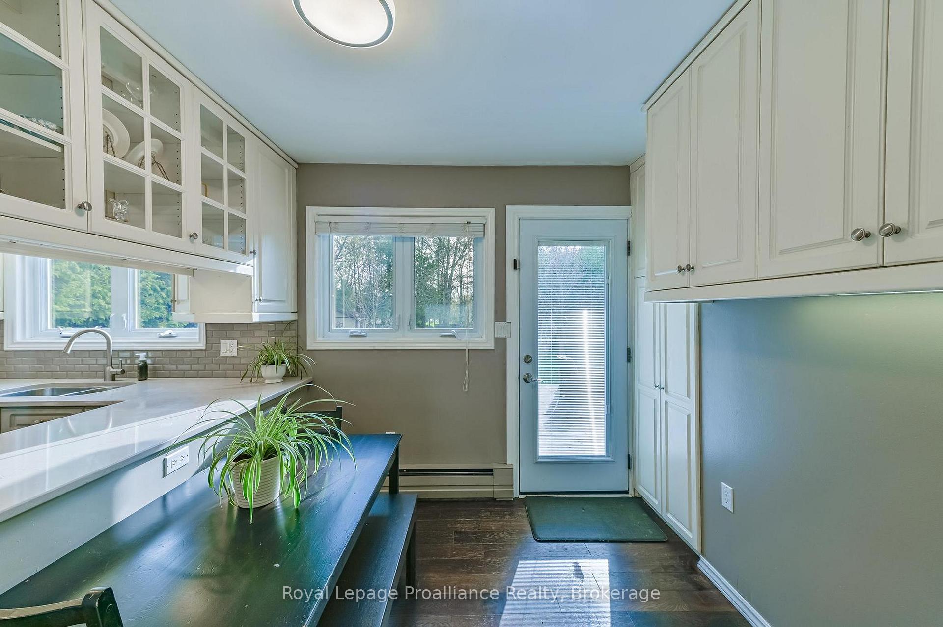 Photo 10 of 1 Brook Road N, Cobourg — HOMEH