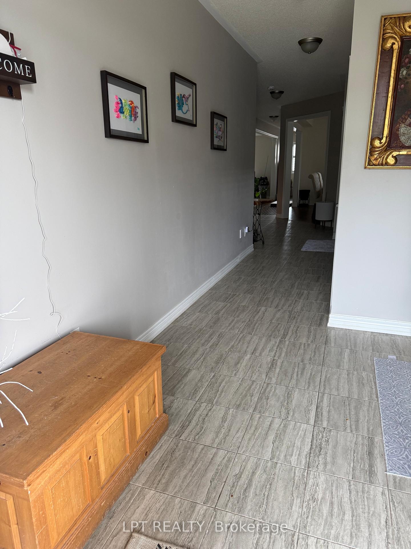 Photo 12 of 50 Spring Crest (Upper Unit) Way, Thorold, Rolling Meadows — HOMEH
