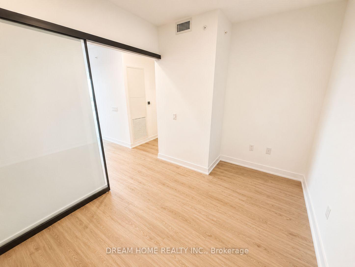 Photo 11 of Unit 3806, 609 Sherbourne Street, Toronto, North St. James Town — HOMEH