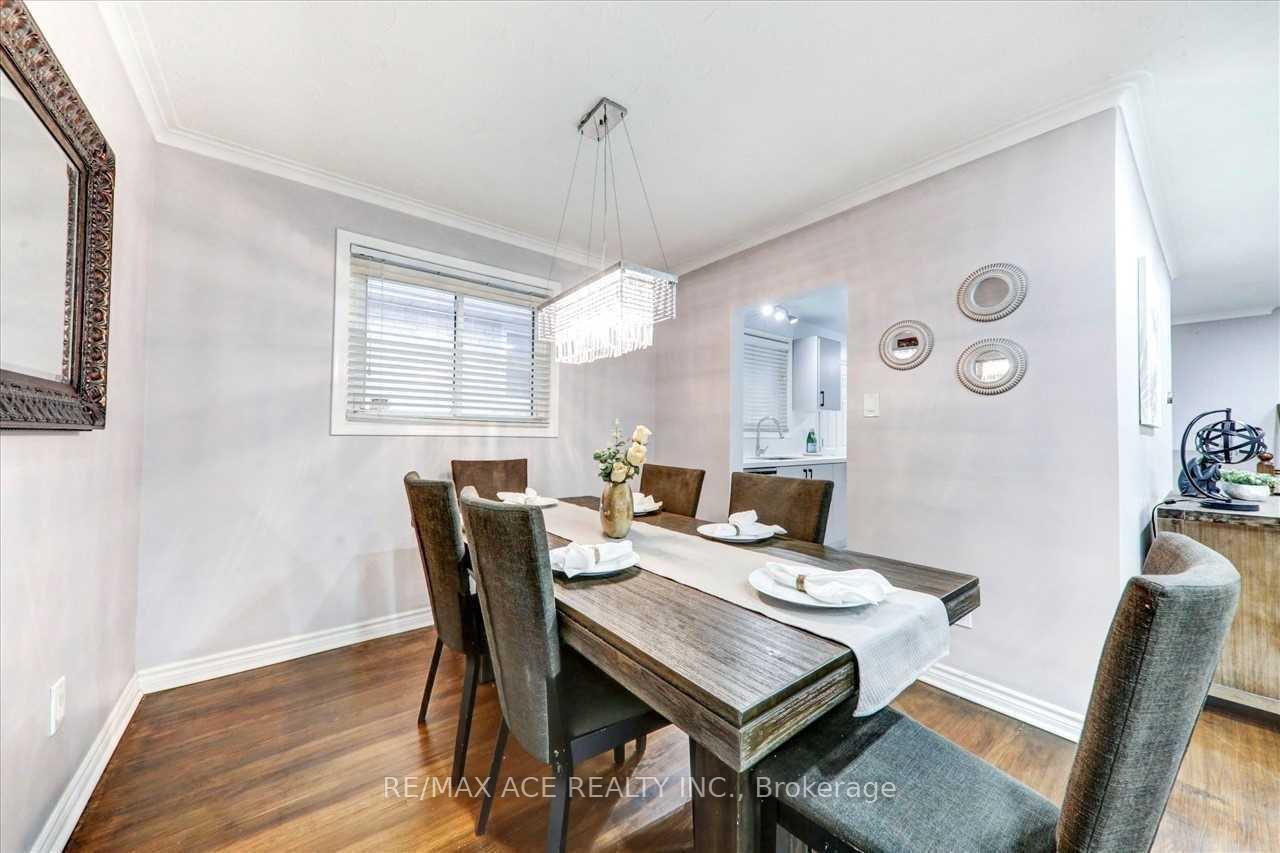 Photo 10 of 1 Wagner Drive, Scarborough, West Hill — HOMEH