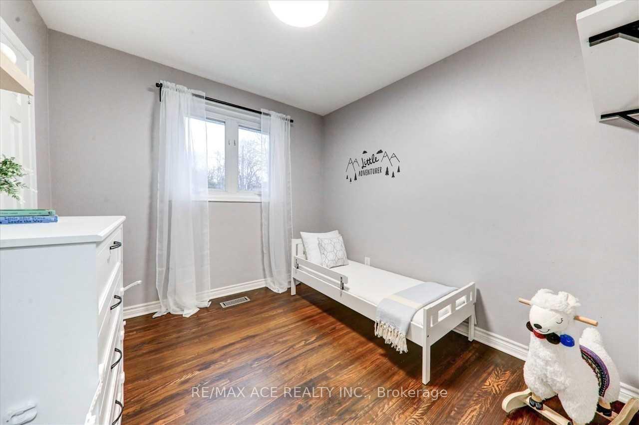 Photo 15 of 1 Wagner Drive, Scarborough, West Hill — HOMEH
