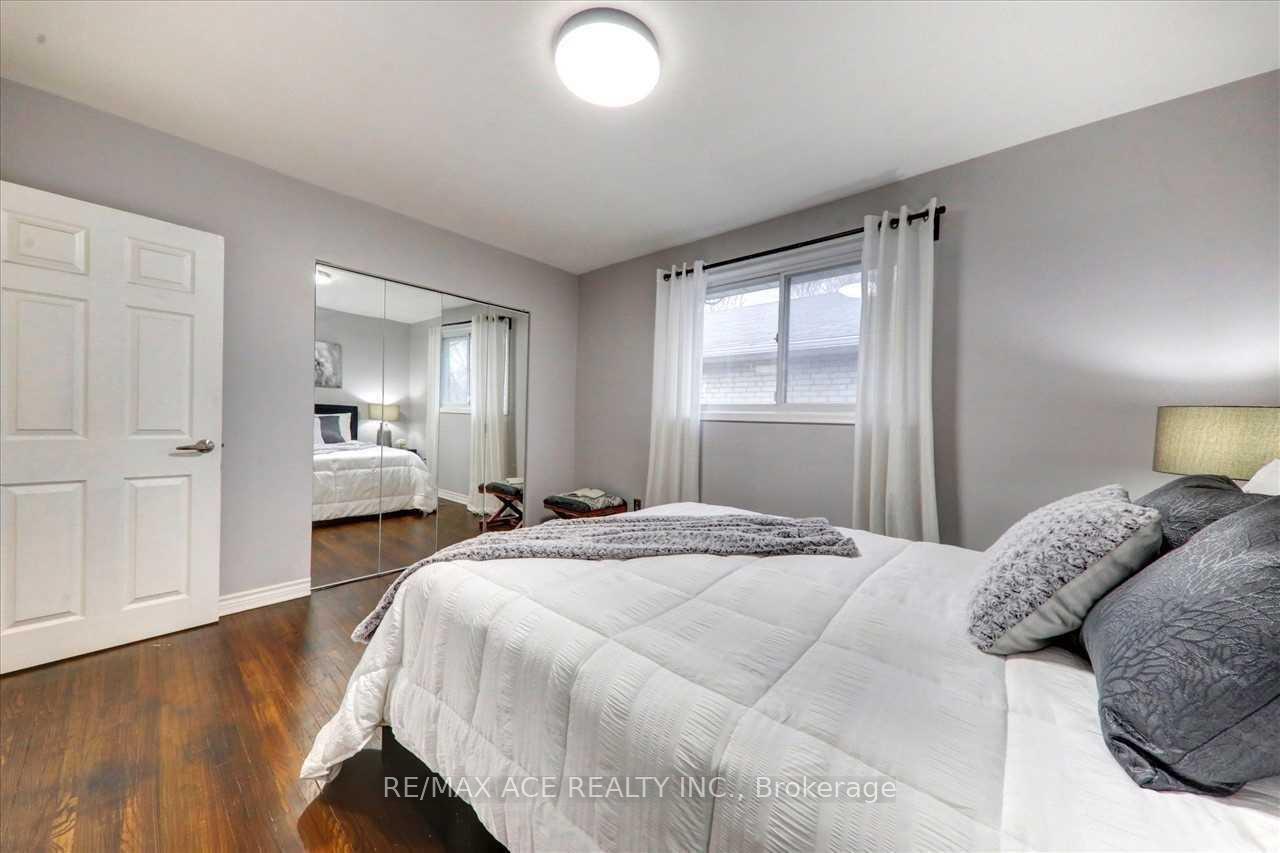 Photo 18 of 1 Wagner Drive, Scarborough, West Hill — HOMEH