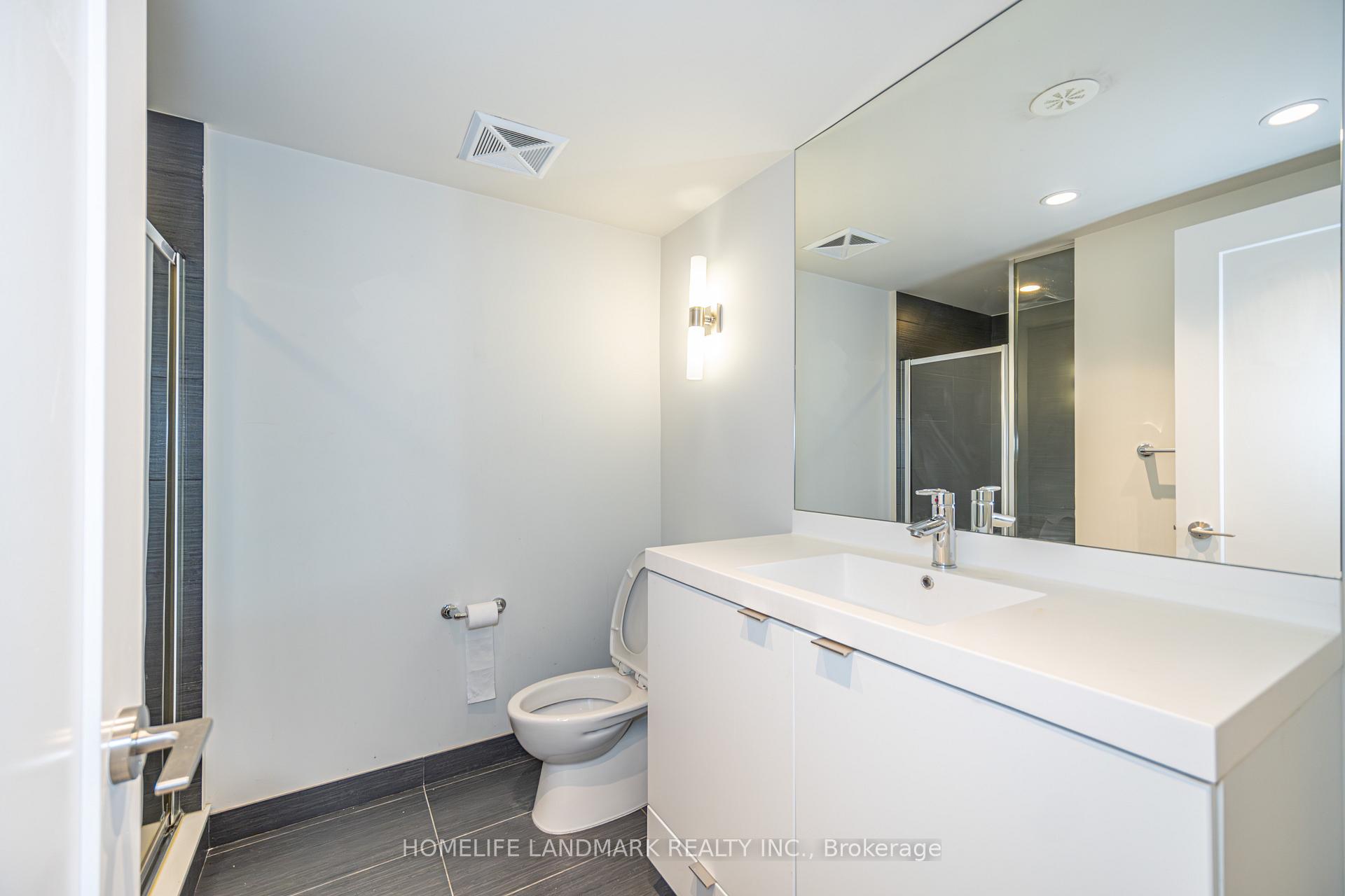 Photo 17 of Unit TH12, 18 Graydon Hall Drive, North York, Parkwoods-Donalda — HOMEH