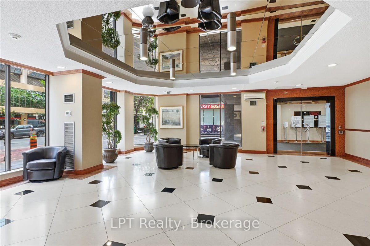 Photo 3 of Unit 2721, 633 Bay Street, Toronto, Bay Street Corridor — HOMEH