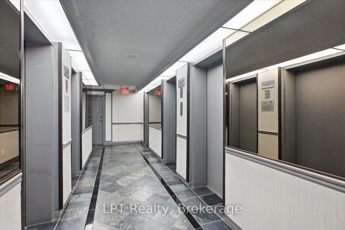 Photo 5 of Unit 2721, 633 Bay Street, Toronto, Bay Street Corridor — HOMEH