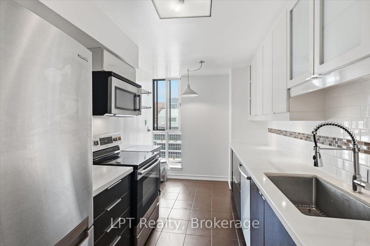 Photo 10 of Unit 2721, 633 Bay Street, Toronto, Bay Street Corridor — HOMEH