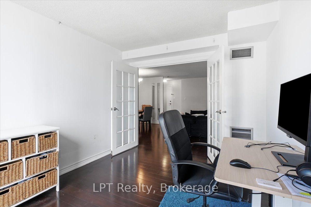 Photo 17 of Unit 2721, 633 Bay Street, Toronto, Bay Street Corridor — HOMEH