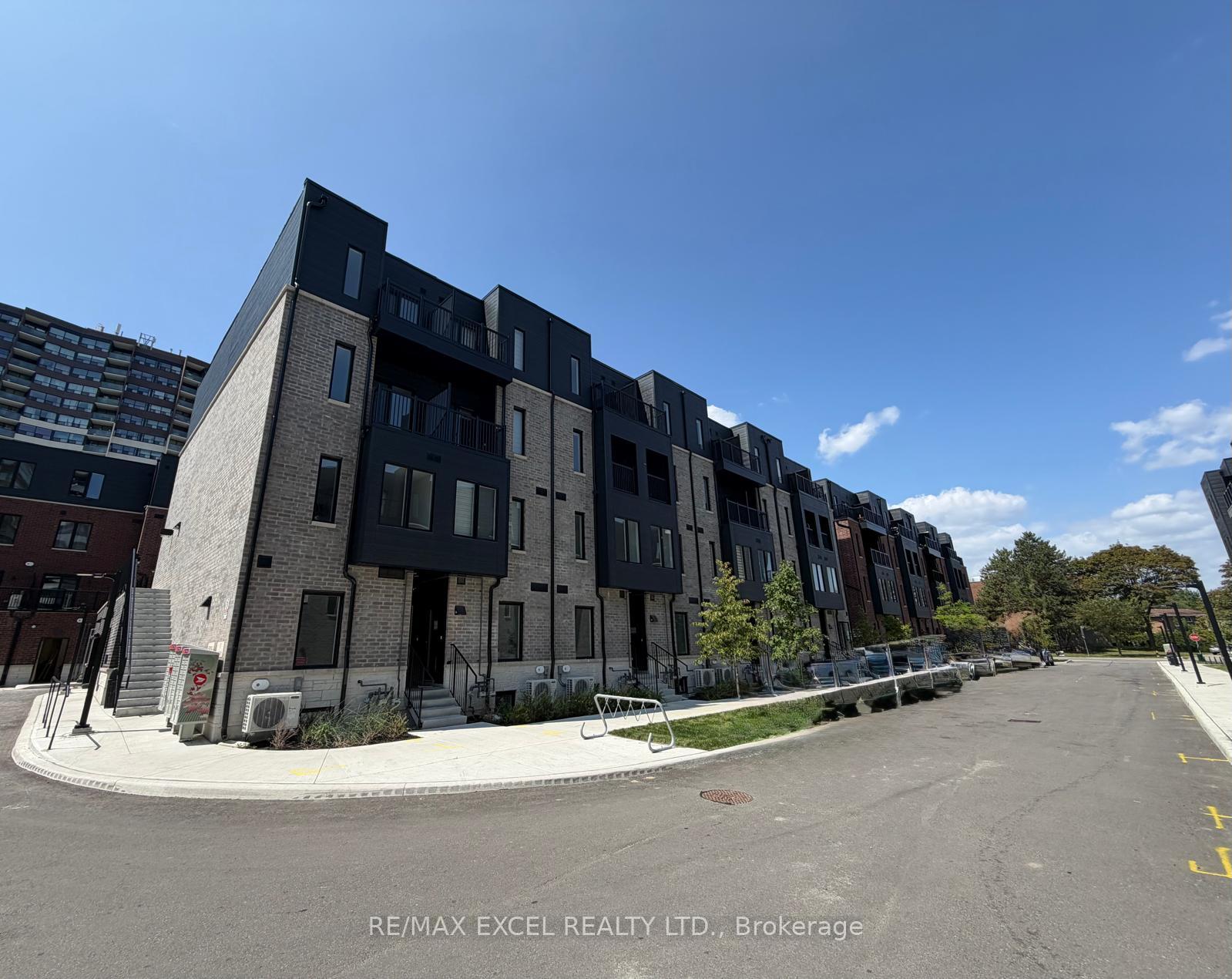 Photo 1 of Unit 37, 30 Calamint Lane, Scarborough, L'Amoreaux — HOMEH