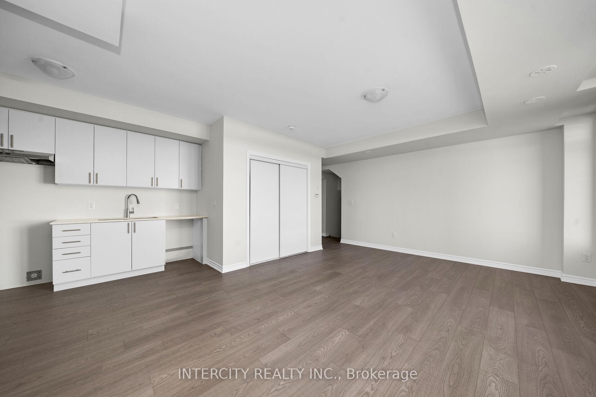 Photo 3 of Unit 31F, 471 Tim Manley Avenue, Caledon, Rural Caledon — HOMEH