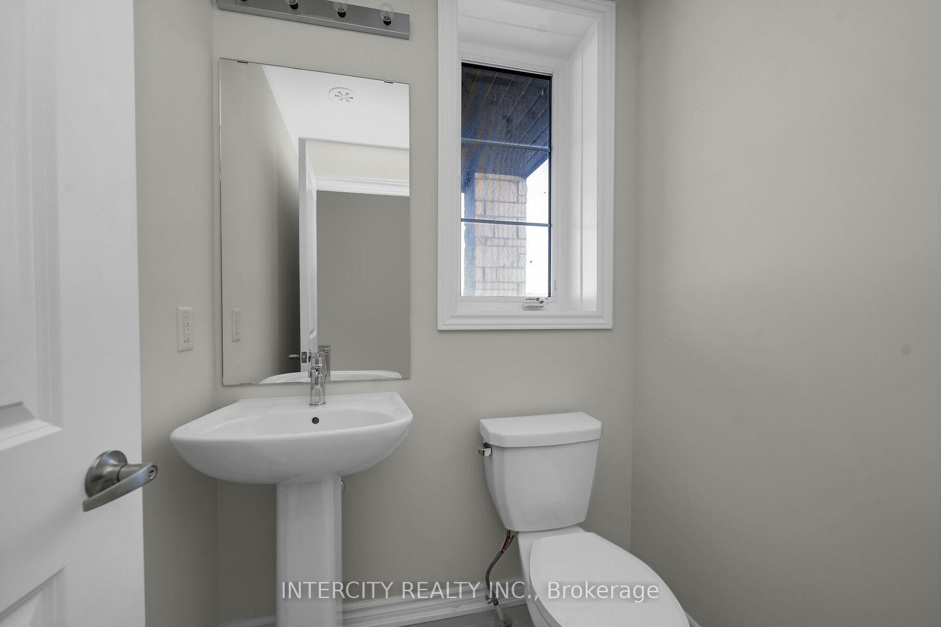Photo 10 of Unit 31F, 471 Tim Manley Avenue, Caledon, Rural Caledon — HOMEH