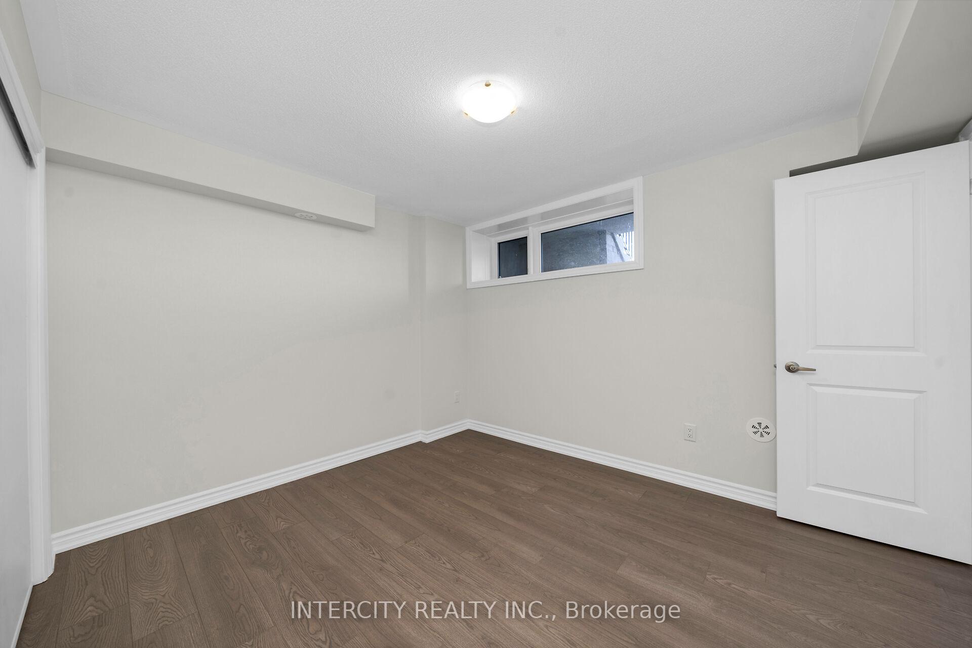 Photo 14 of Unit 31F, 471 Tim Manley Avenue, Caledon, Rural Caledon — HOMEH