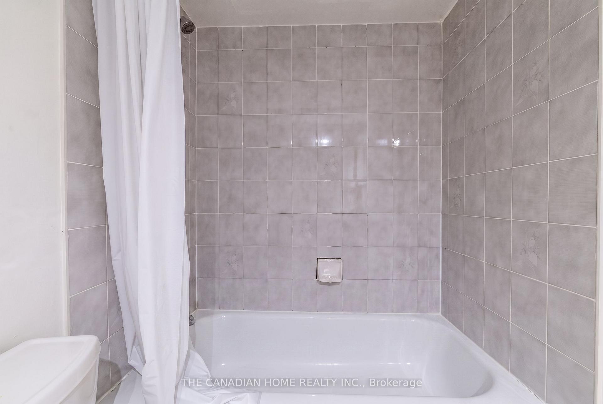 Photo 17 of Unit 214, 2466 Eglinton Avenue E, Scarborough, Eglinton East — HOMEH
