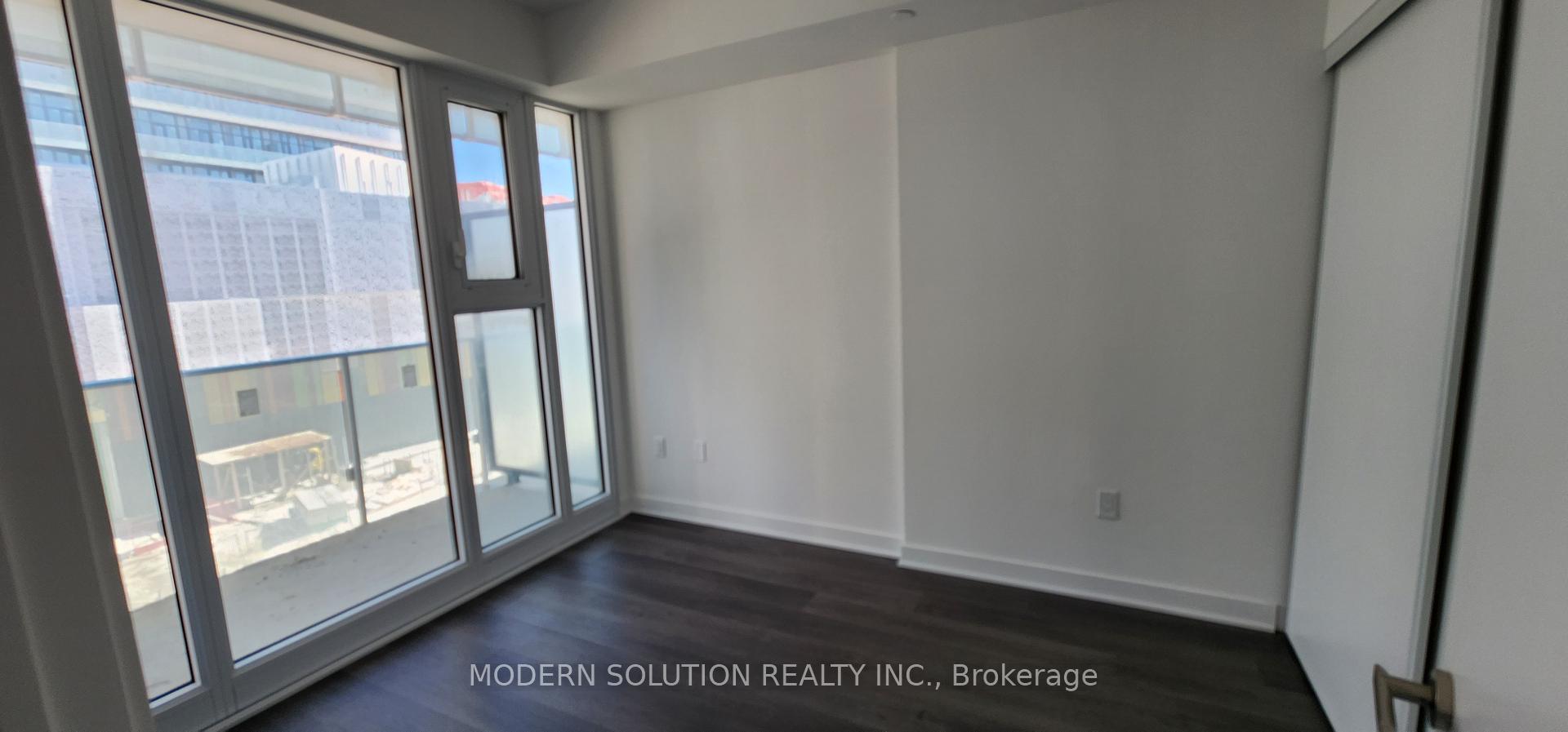 Photo 6 of Unit 224, 3900 Confederation Parkway, Mississauga, City Centre — HOMEH