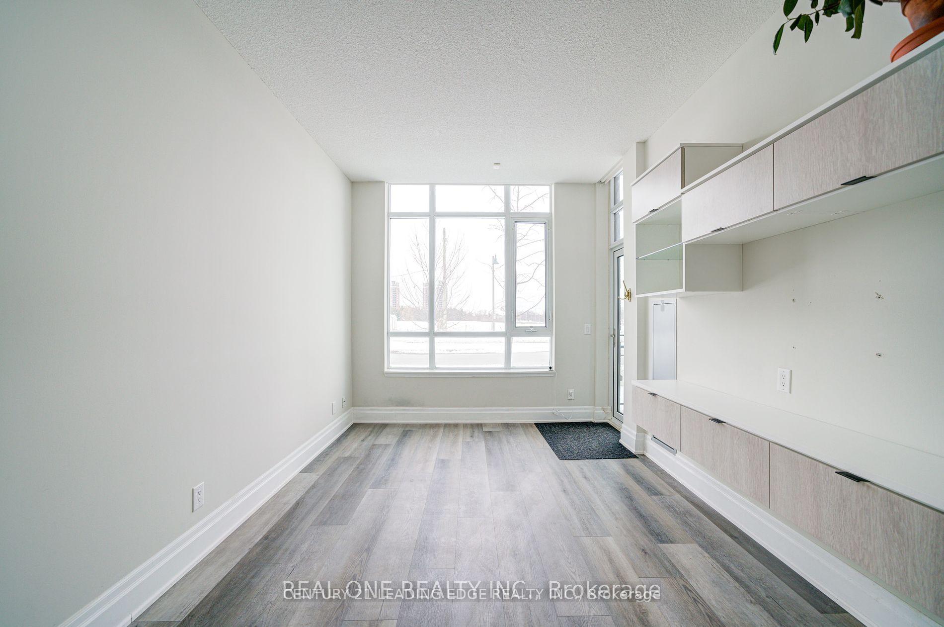 Photo 3 of Unit 107, 111 Upper Duke Crescent, Markham, Unionville — HOMEH