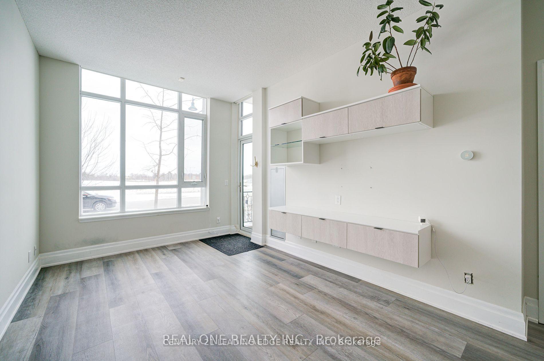Photo 4 of Unit 107, 111 Upper Duke Crescent, Markham, Unionville — HOMEH