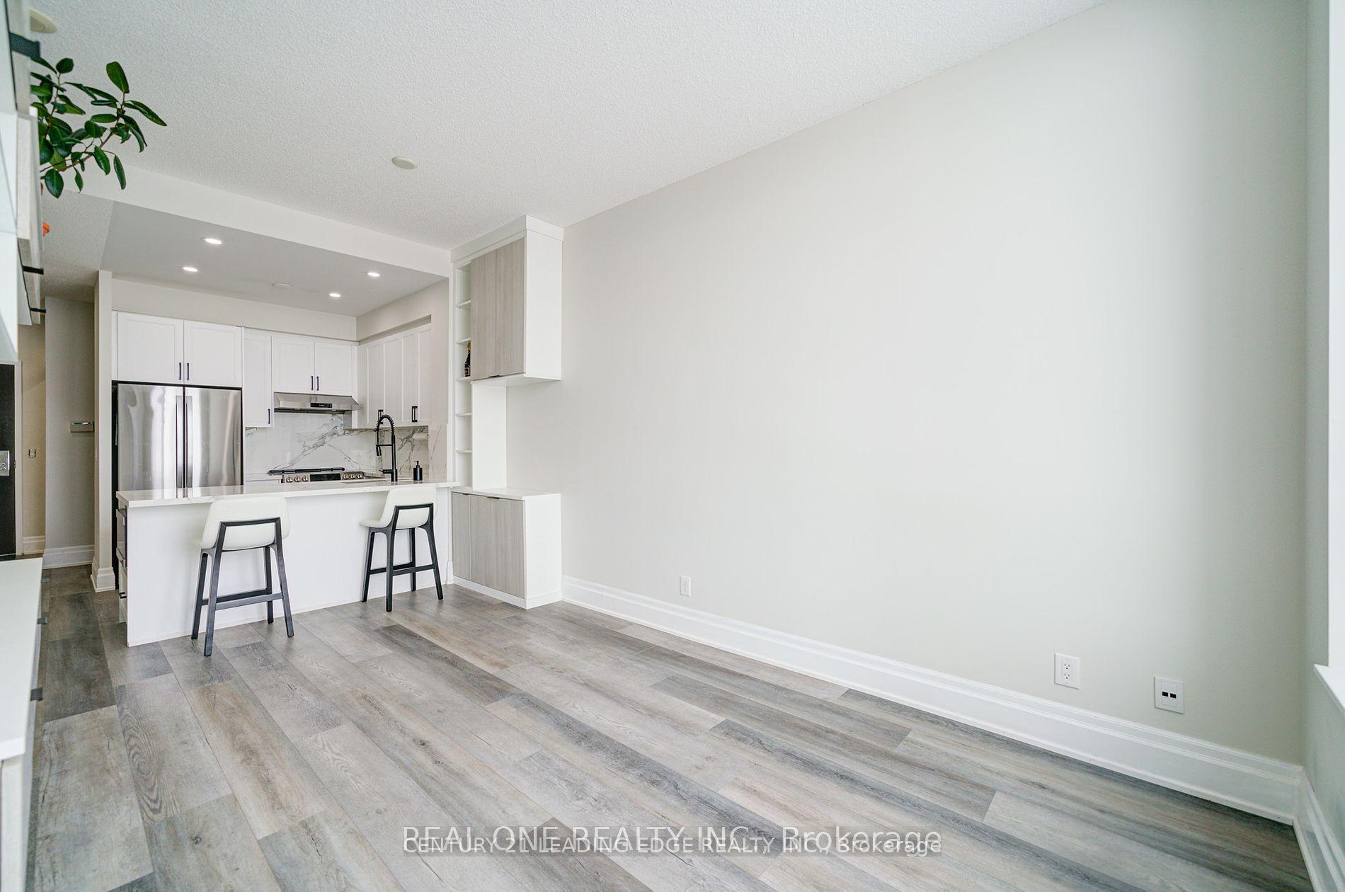 Photo 6 of Unit 107, 111 Upper Duke Crescent, Markham, Unionville — HOMEH