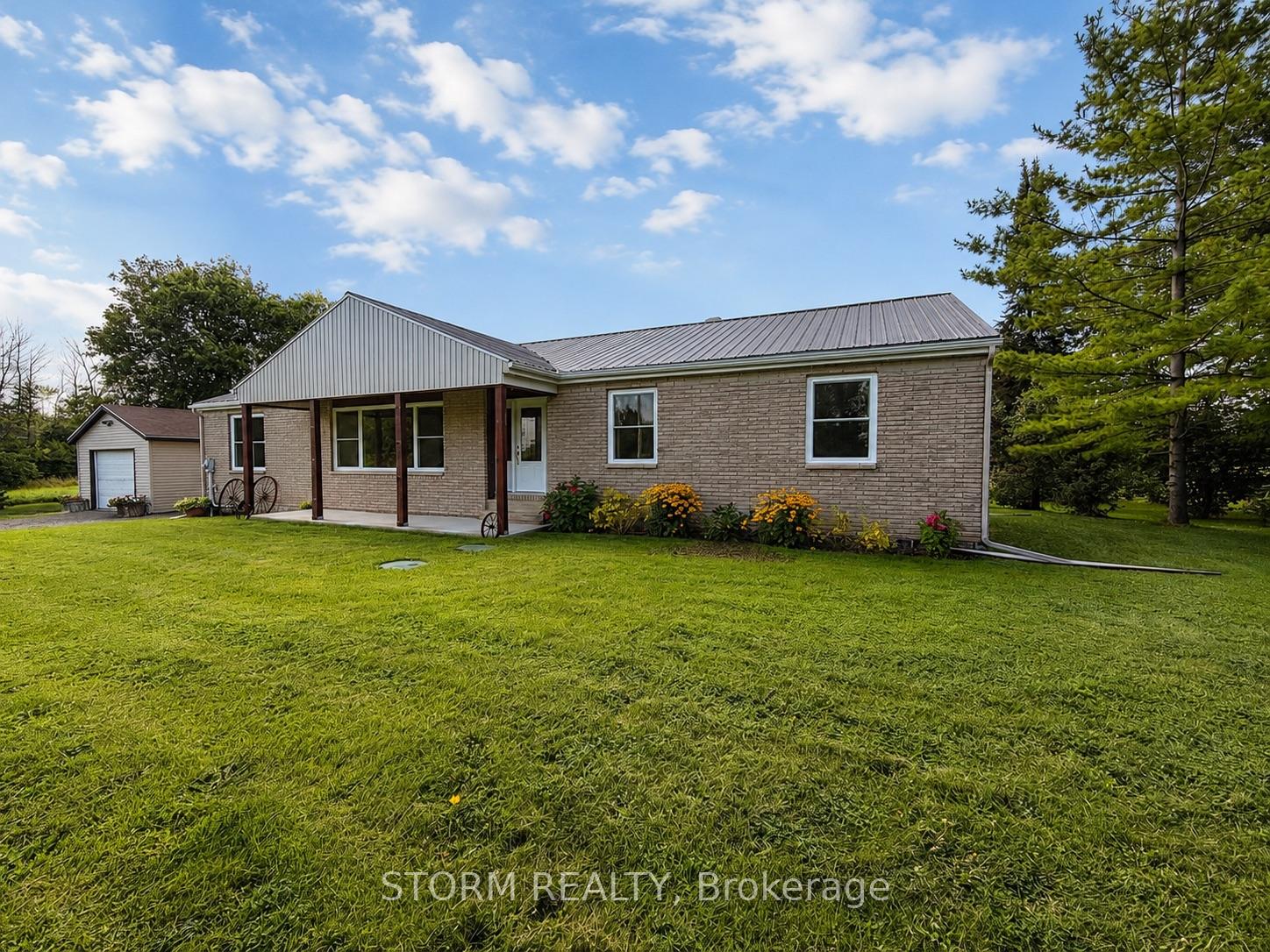 Photo 2 of 14402 Dafoe Road, South Stormont, South Stormont (Osnabruck) Twp — HOMEH