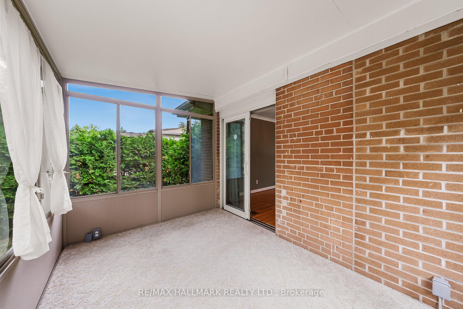 Photo 17 of 17 Greenyards Drive, North York, Newtonbrook East — HOMEH