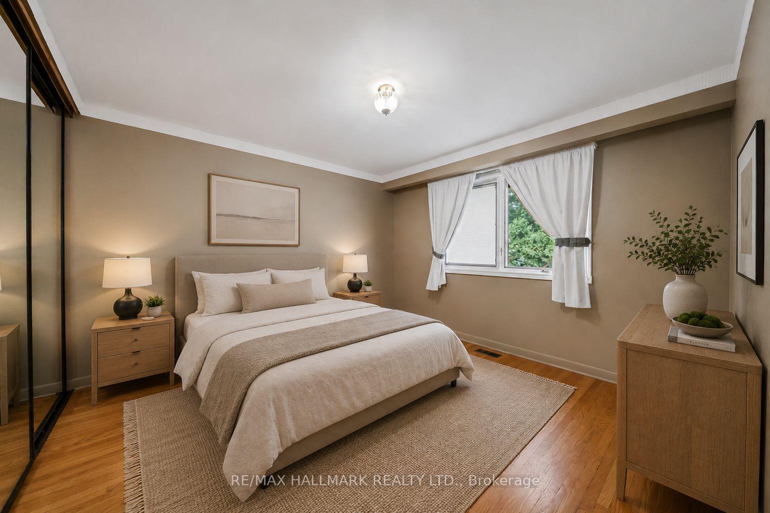 Photo 21 of 17 Greenyards Drive, North York, Newtonbrook East — HOMEH