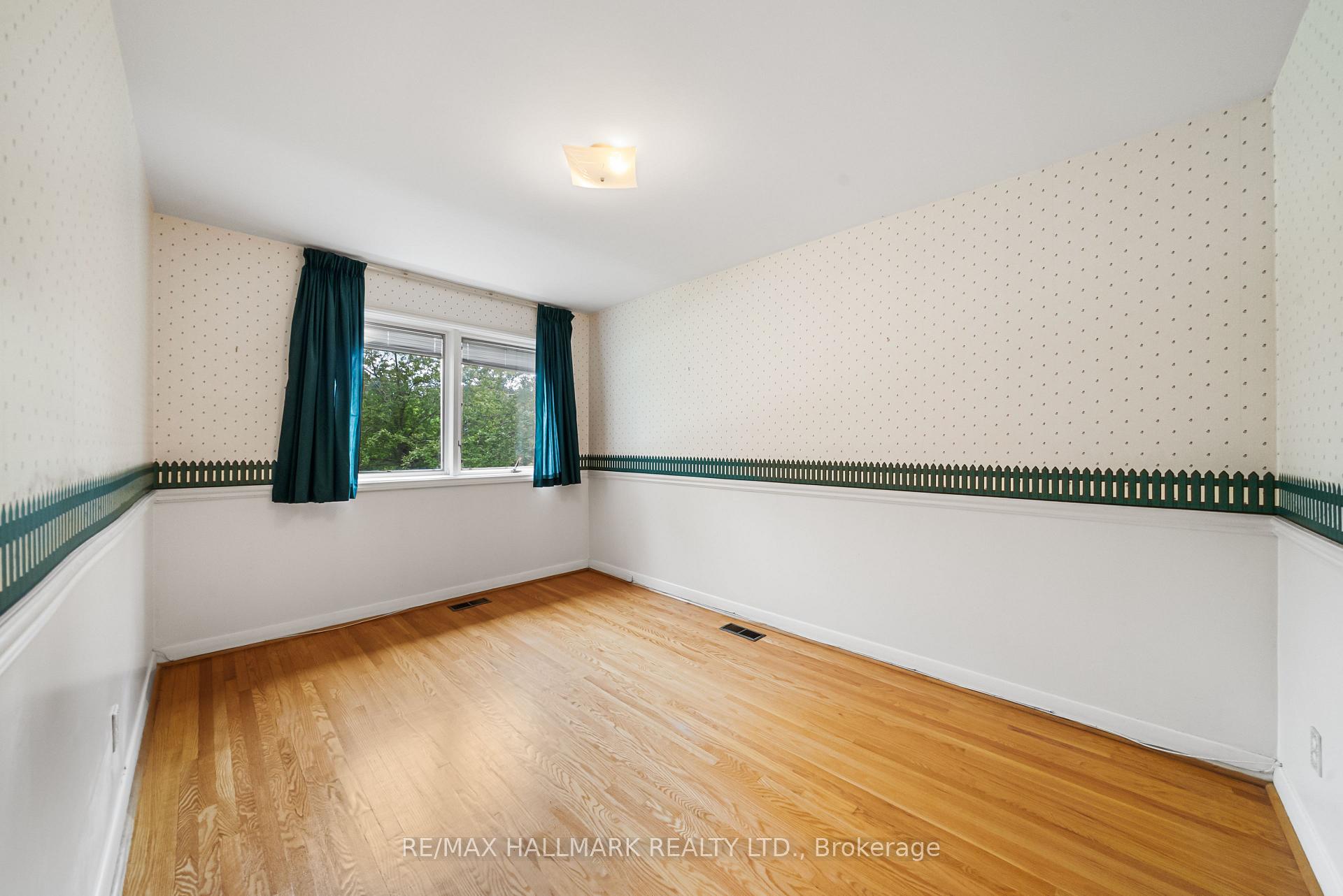 Photo 28 of 17 Greenyards Drive, North York, Newtonbrook East — HOMEH