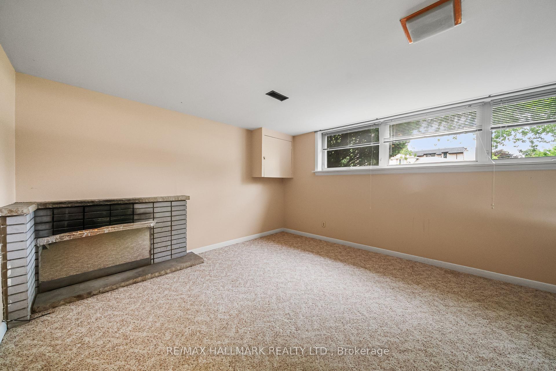 Photo 36 of 17 Greenyards Drive, North York, Newtonbrook East — HOMEH