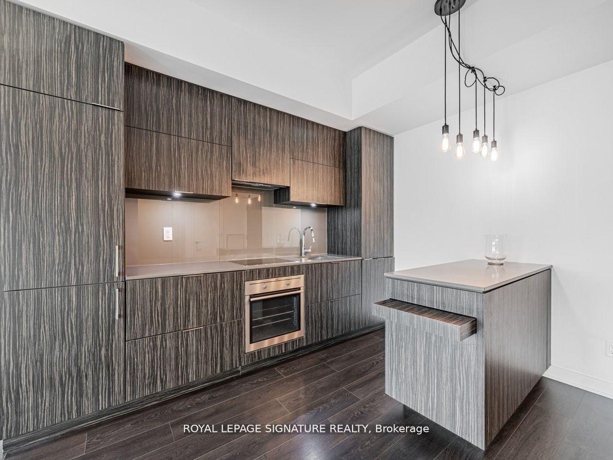 Photo 2 of Unit 602, 1990 Bloor Street W, Toronto, High Park North — HOMEH