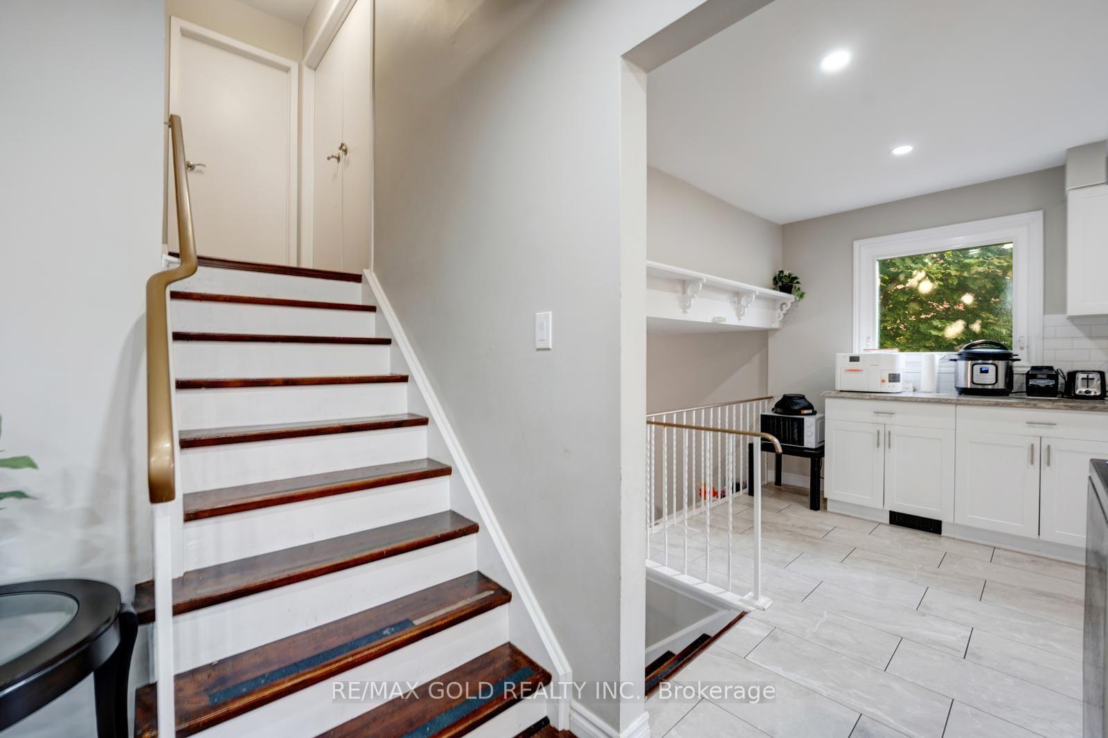 Photo 11 of 2848 Bucklepost Crescent, Mississauga, Meadowvale — HOMEH