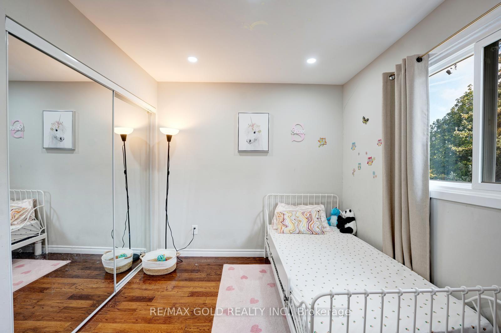 Photo 14 of 2848 Bucklepost Crescent, Mississauga, Meadowvale — HOMEH